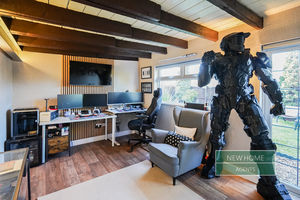 Photo 5- click for photo gallery